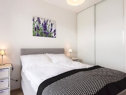 VacationClub - Solna Apartments