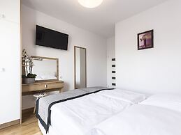 VacationClub - Solna Apartments