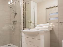 VacationClub - Solna Apartments