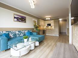 VacationClub - Solna Apartments