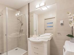 VacationClub - Solna Apartments