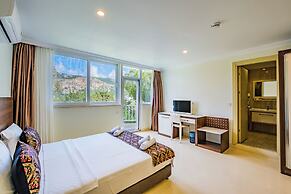 La Moda Beach Hotel