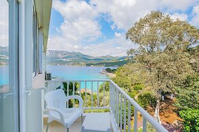 La Moda Beach Hotel