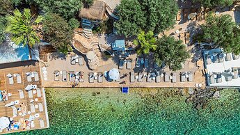 La Moda Beach Hotel