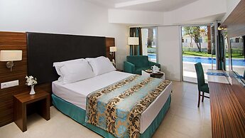 Palm Wings Beach Resort & Spa Kusadasi- All Inclusive