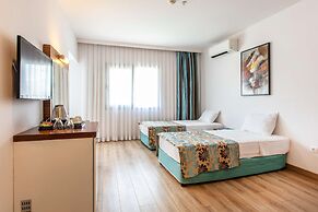 Palm Wings Beach Resort & Spa Kusadasi- All Inclusive