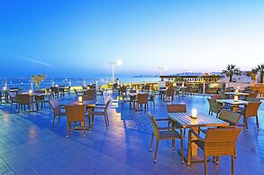 Palm Wings Beach Resort & Spa Kusadasi- All Inclusive