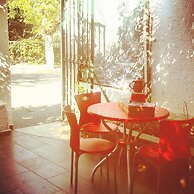 Orhan Kutbay'in Evi Turyolu Cafe Pansiyon