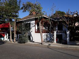 Orhan Kutbay'in Evi Turyolu Cafe Pansiyon