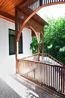 Orhan Kutbay'in Evi Turyolu Cafe Pansiyon