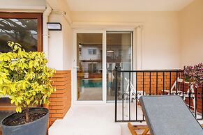 Ten Apart Hotel
