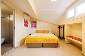 Ten Apart Hotel
