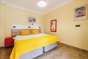 Ten Apart Hotel