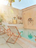 Alacati Asmalı Konak Otel