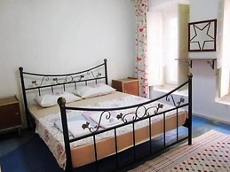 Ayvalık 1881 Pansiyon