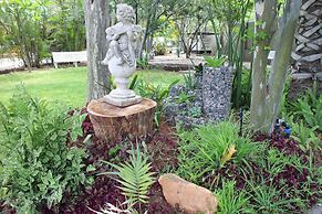 Cu Boutique Guest House