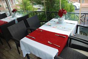 Sarıçay Rhodius Otel