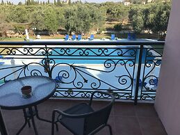 Ai - Helis Resort Hotel