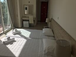 Ai - Helis Resort Hotel