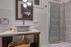 Beta Home Lake House