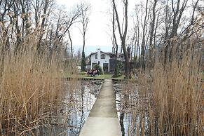 Beta Home Lake House