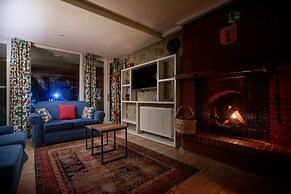 Beta Home Lake House