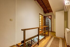 Beta Home Lake House