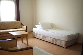 Oya Boutique Hotel & Suites