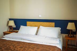 Oya Boutique Hotel & Suites