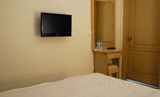 Oya Boutique Hotel & Suites