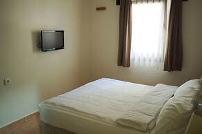 Oya Boutique Hotel & Suites