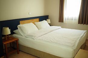 Oya Boutique Hotel & Suites