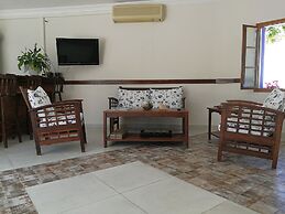 Oya Boutique Hotel & Suites