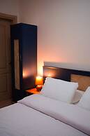 Oya Boutique Hotel & Suites