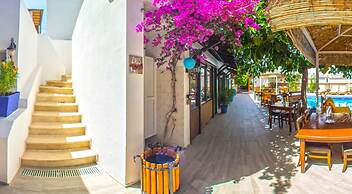 Oya Boutique Hotel & Suites