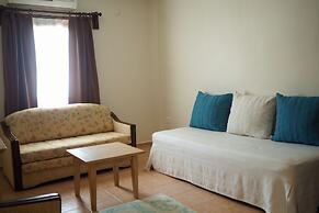 Oya Boutique Hotel & Suites