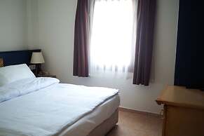 Oya Boutique Hotel & Suites