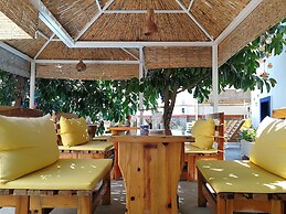 Oya Boutique Hotel & Suites