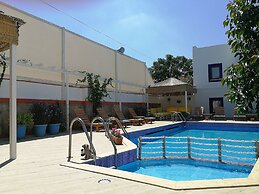 Oya Boutique Hotel & Suites