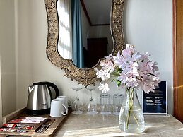 Portofino Boutique Hotel