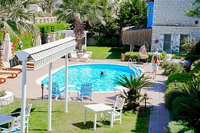 Alacati Marina Palace Otel