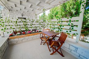 Alacati Marina Palace Otel