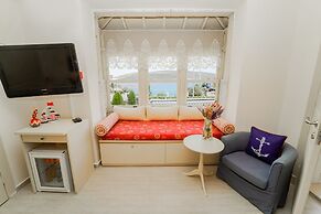 Alacati Marina Palace Otel