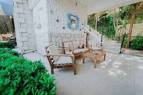 Alacati Marina Palace Otel