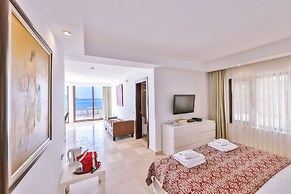 Gardenia Hotel - Adults Only