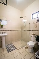 Terida Airport B&B