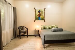 Terida Airport B&B