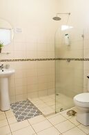 Terida Airport B&B