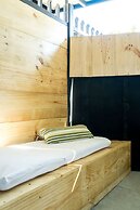 Terida Airport B&B