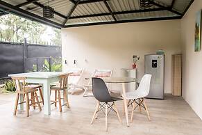 Terida Airport B&B